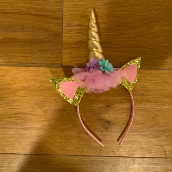 Spirit Halloween Unicorn Costume with Headband w/ Flowers - Picture 8 of 9